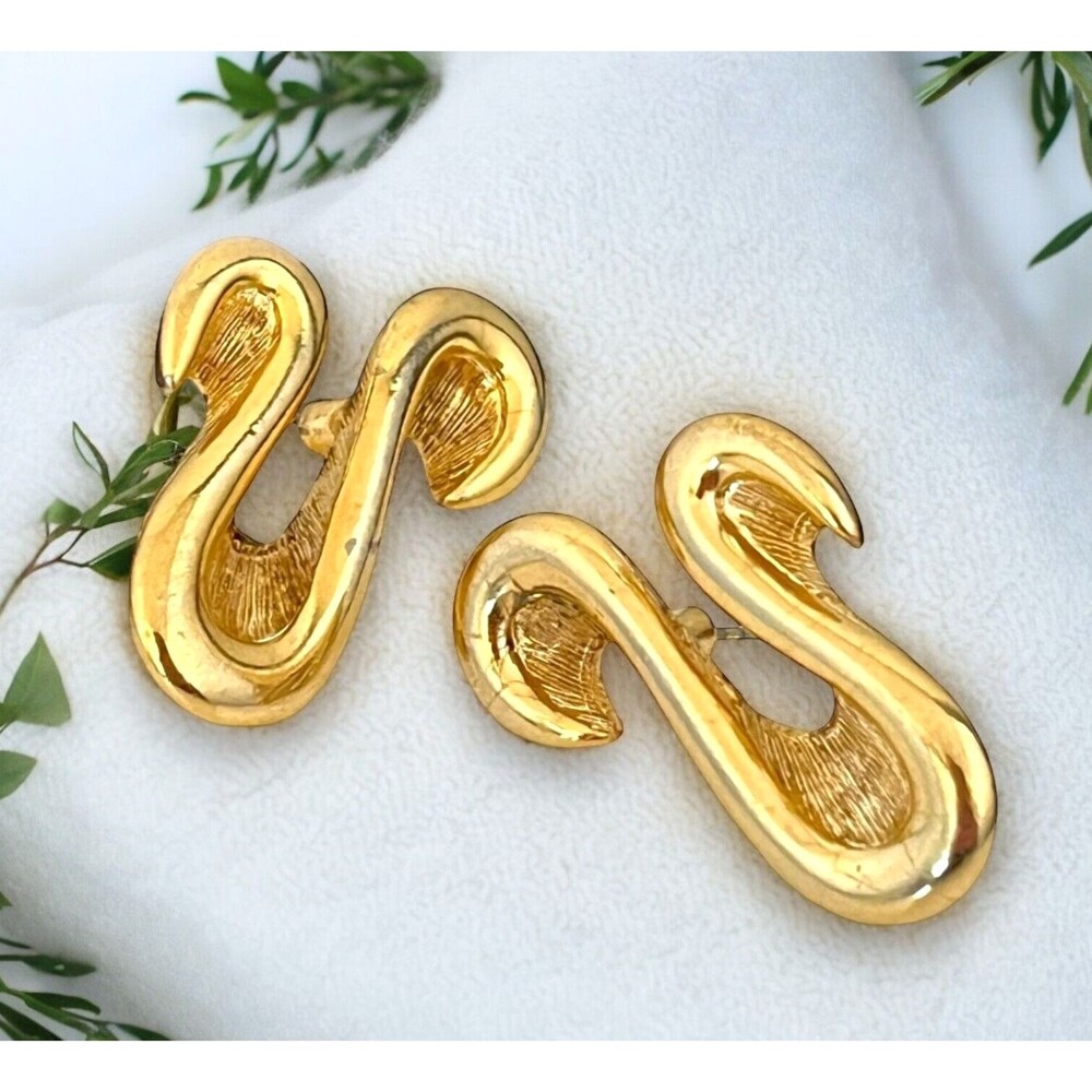 Vintage 1980s Gold Tone Statement Earrings MJENT Scroll Pierced - 3I